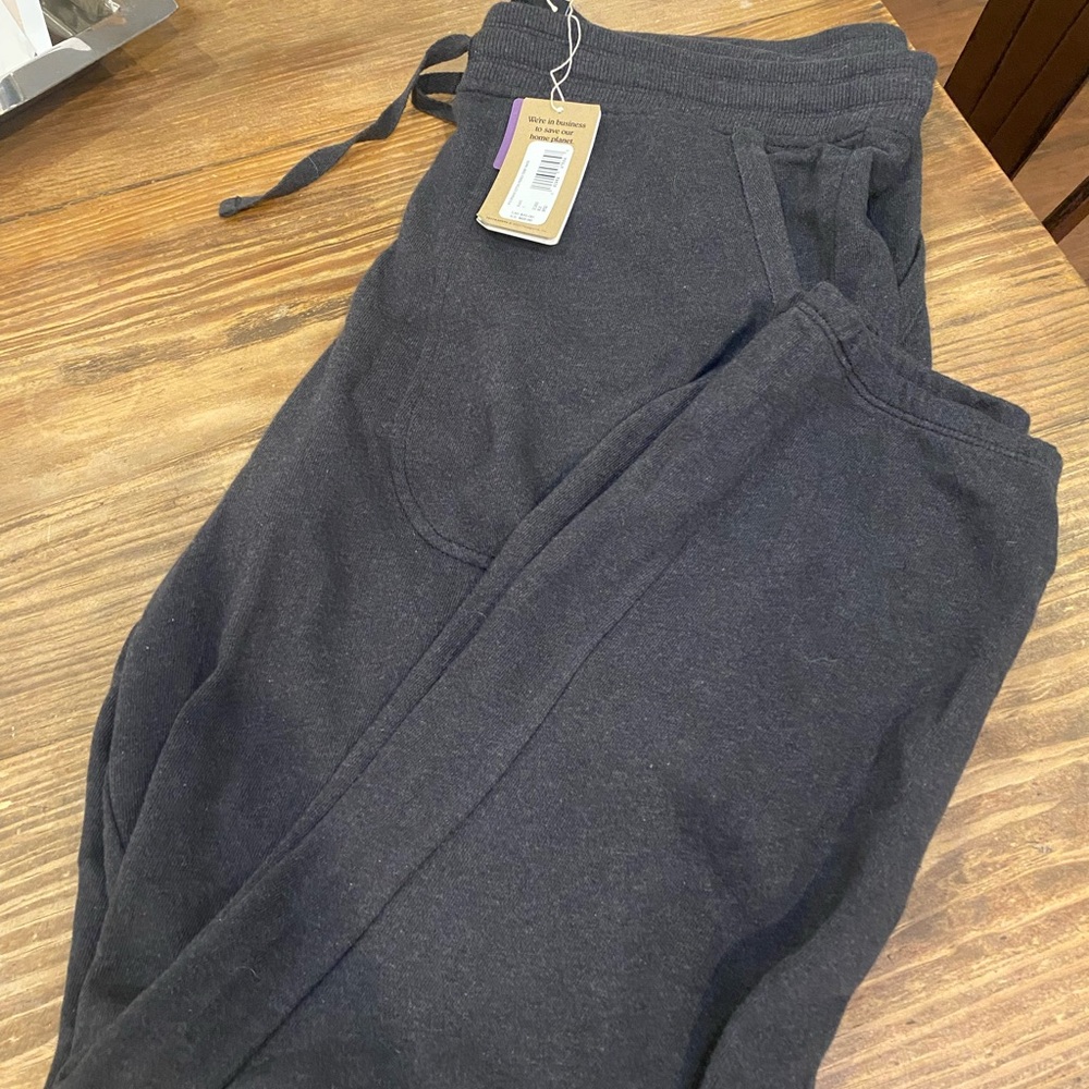 Patagonia cotton sweatpants . New with Tags